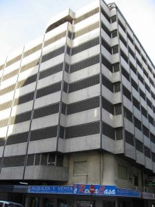 Edificio de aparcamientos