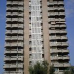 Edificio viviendas para trabajadores de Obras Públicas. (Foto Francisco García Gómez).