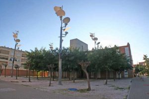 Residencia Universitaria de la UMA. Espacio ajardinado interior (foto Rodríguez Marín)